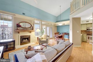 1334 GARDEN WALL CIR #"E", Reston, VA 20194