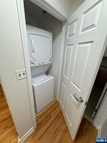 53 W Palisade Avenue 206 Duplex, Englewood, NJ 07631