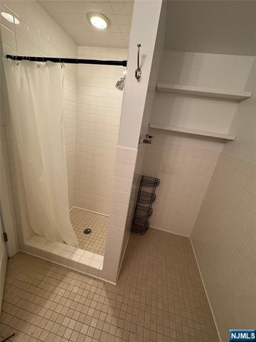 53 W Palisade Avenue 206 Duplex, Englewood, NJ 07631