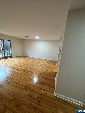 53 W Palisade Avenue 206 Duplex, Englewood, NJ 07631