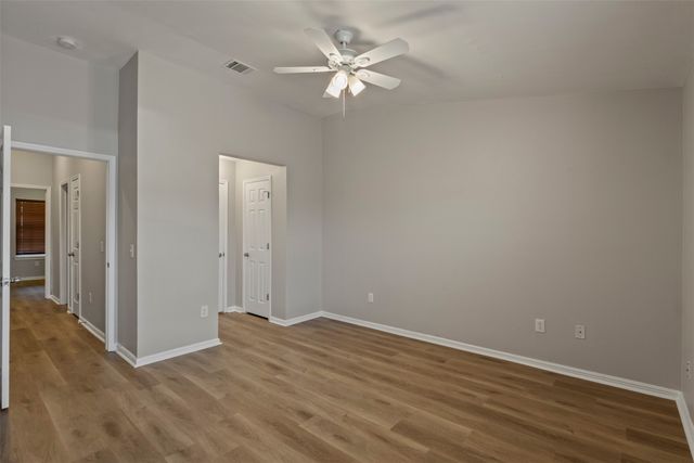 8015 Ederville Circle, Fort Worth, TX 76120