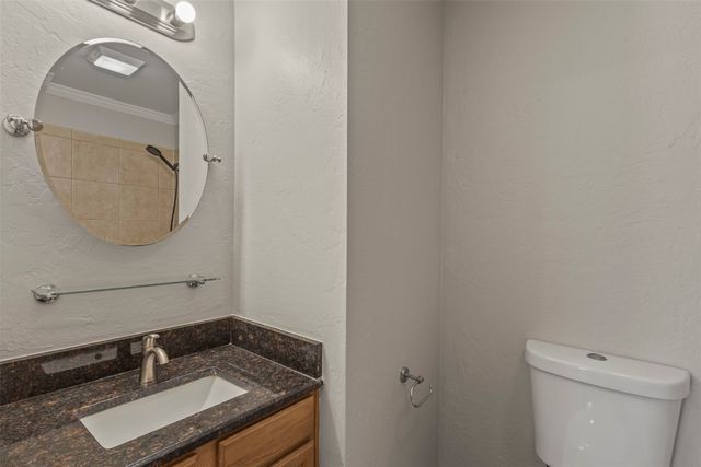 8015 Ederville Circle, Fort Worth, TX 76120
