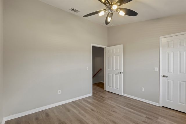 8015 Ederville Circle, Fort Worth, TX 76120