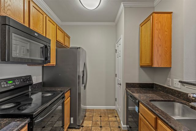8015 Ederville Circle, Fort Worth, TX 76120
