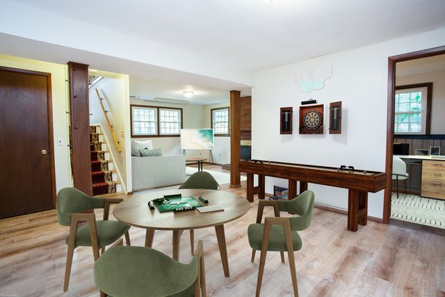 51 Pine Glen Road, Simsbury, CT 06070