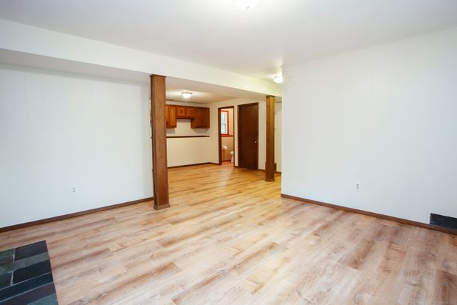 51 Pine Glen Road, Simsbury, CT 06070