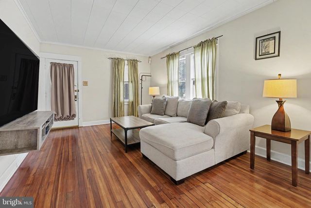 3 KIRK AVE, Ewing, NJ 08638