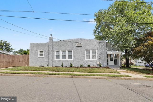 3 KIRK AVE, Ewing, NJ 08638