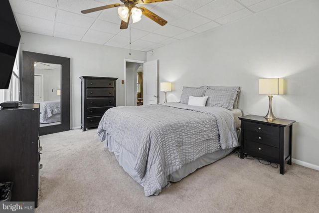 3 KIRK AVE, Ewing, NJ 08638