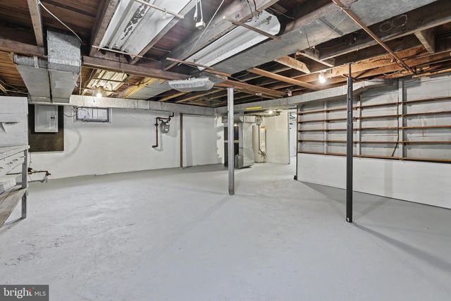 3 KIRK AVE, Ewing, NJ 08638