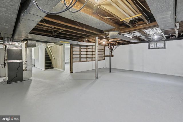 3 KIRK AVE, Ewing, NJ 08638