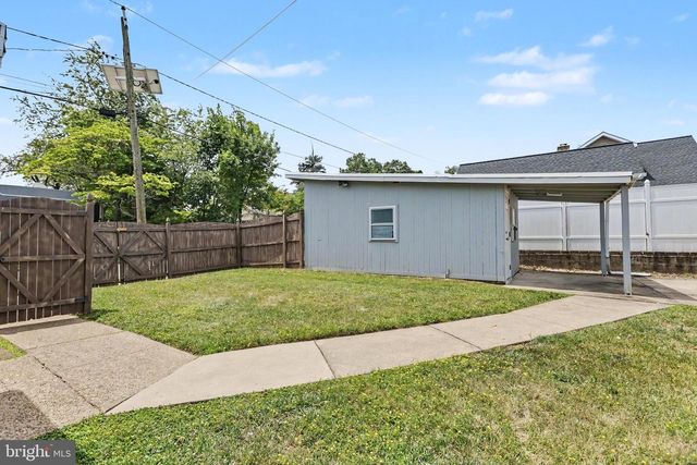 3 KIRK AVE, Ewing, NJ 08638