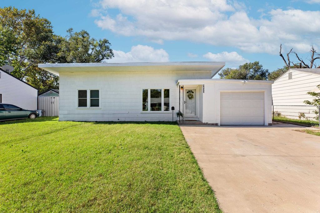4533 S Cherry Ave., Wichita, KS 67217