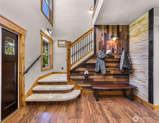 306 W Montana Avenue, Roslyn, WA 98941