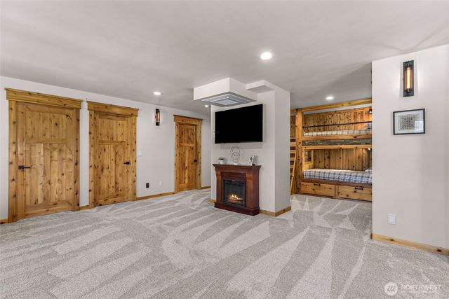 306 W Montana Avenue, Roslyn, WA 98941