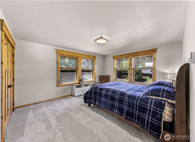 306 W Montana Avenue, Roslyn, WA 98941