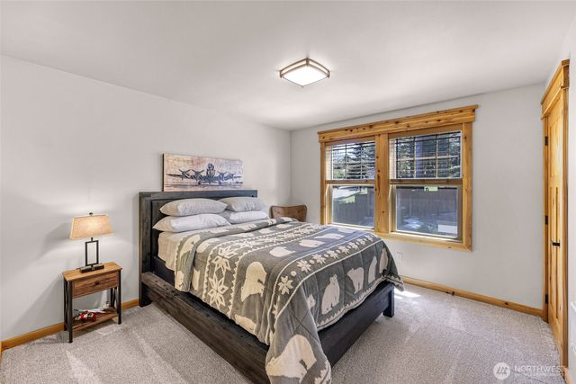 306 W Montana Avenue, Roslyn, WA 98941