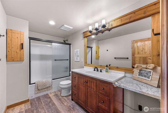 306 W Montana Avenue, Roslyn, WA 98941