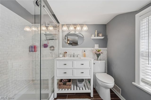 4161 Leona Drive, Rocky River, OH 44116