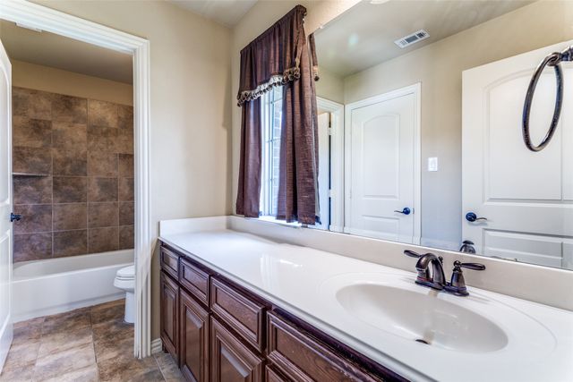 2028 Sterling Trace Drive, Keller, TX 76248