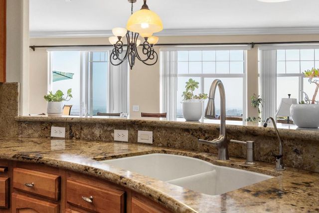 960 Smith Road, Watsonville, CA 95076