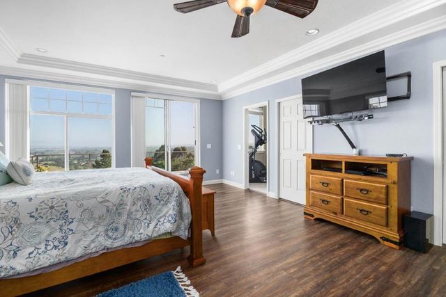 960 Smith Road, Watsonville, CA 95076