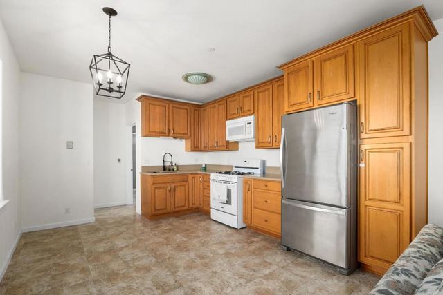 960 Smith Road, Watsonville, CA 95076