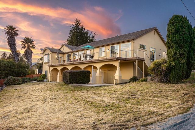 960 Smith Road, Watsonville, CA 95076