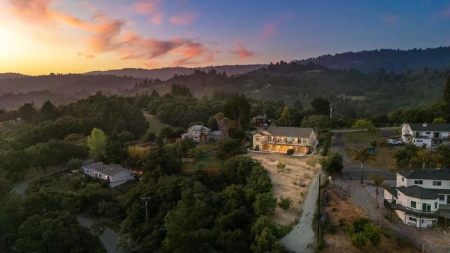 960 Smith Road, Watsonville, CA 95076