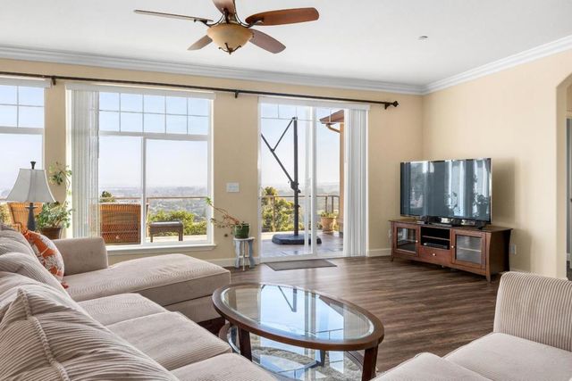 960 Smith Road, Watsonville, CA 95076