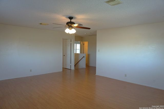 7515 Foss Meadows, San Antonio, TX 78244