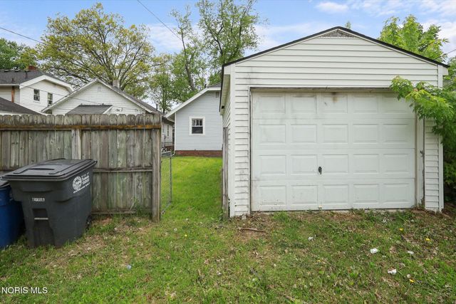 811 Geneva Avenue, Toledo, OH 43609