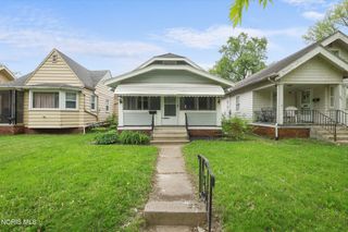811 Geneva Avenue, Toledo, OH 43609