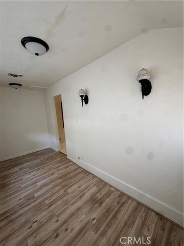 4478 4th Street, Riverside, CA 92501