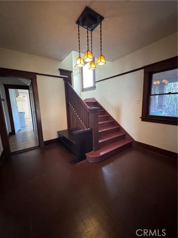 4478 4th Street, Riverside, CA 92501