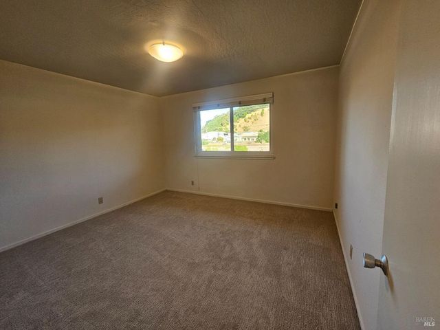 1056 Los Gamos Rd #C, San Rafael, CA 94903
