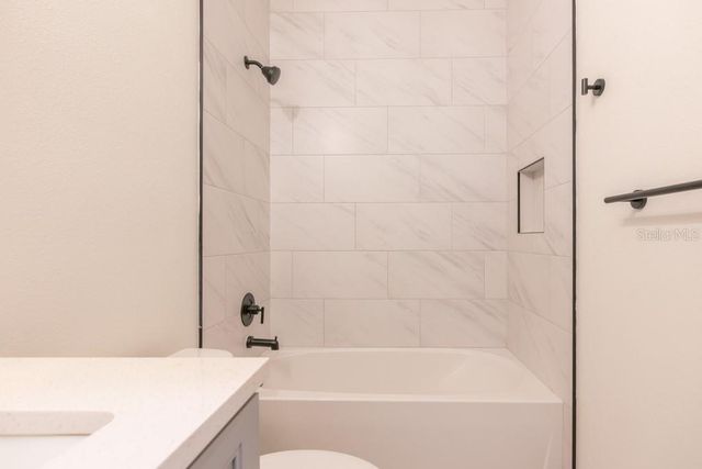 44 W 12TH STREET, Apopka, FL 32703