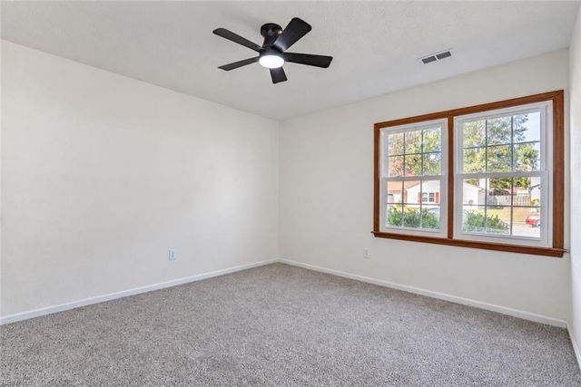 19 Lake Field XING, Hampton, VA 23666