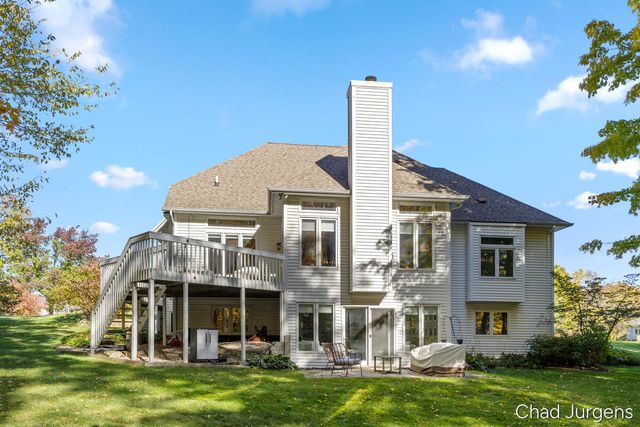 336 Normandy Court SW, Grandville, MI 49418