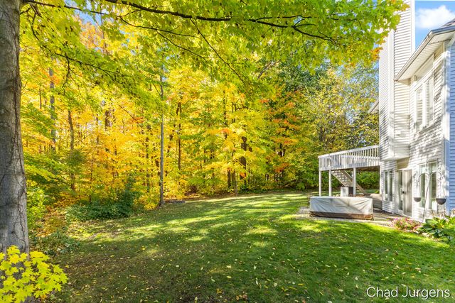 336 Normandy Court SW, Grandville, MI 49418