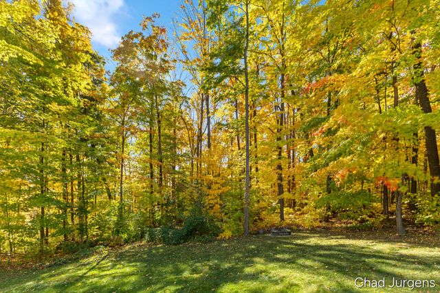 336 Normandy Court SW, Grandville, MI 49418