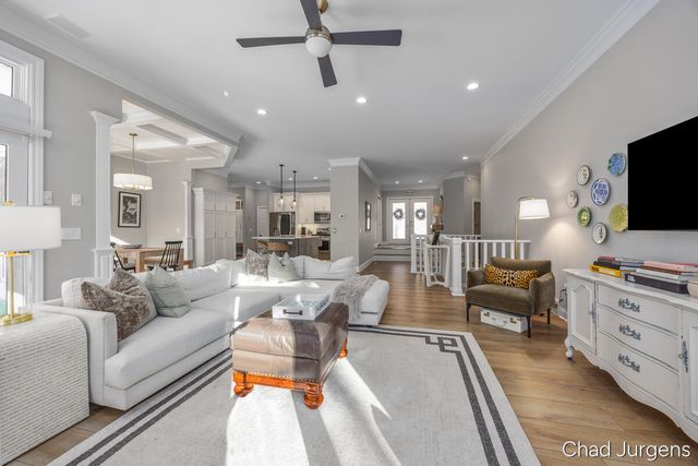 336 Normandy Court SW, Grandville, MI 49418