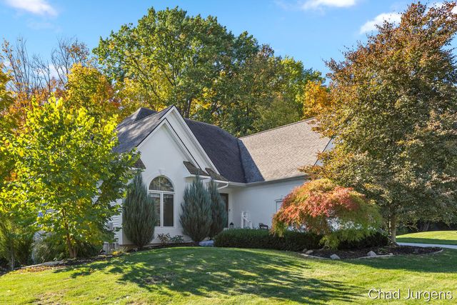 336 Normandy Court SW, Grandville, MI 49418