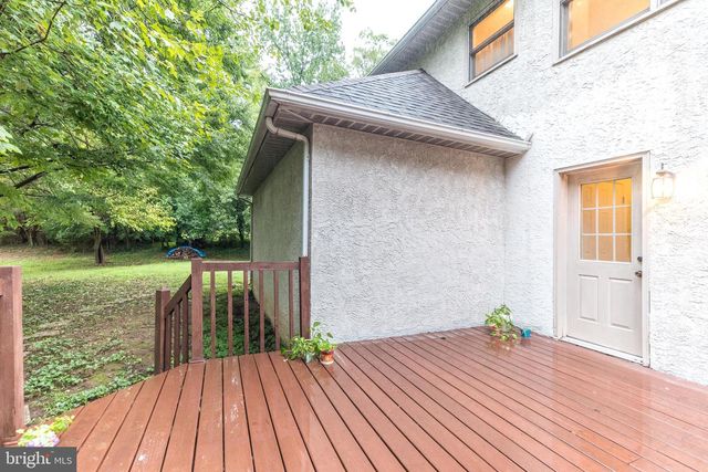10 SHALIMAR LN, Maple Glen, PA 19002