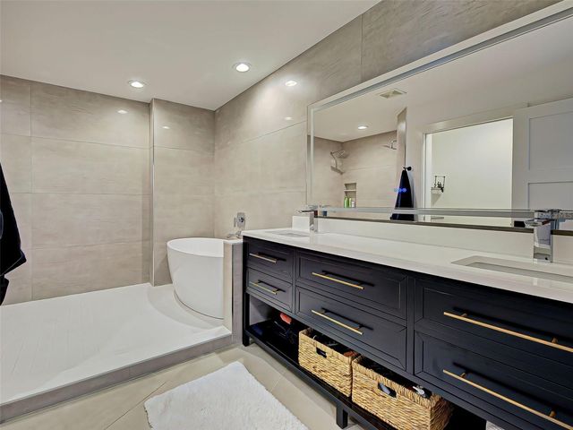 516 TAMIAMI TRAIL S 201, Nokomis, FL 34275