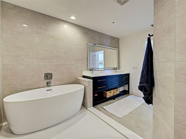 516 TAMIAMI TRAIL S 201, Nokomis, FL 34275