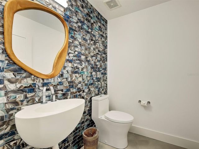 516 TAMIAMI TRAIL S 201, Nokomis, FL 34275