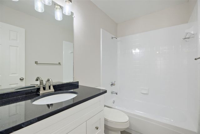 1310 Maplewood Drive, Lewisville, TX 75067