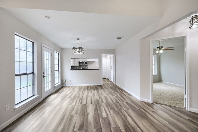 1310 Maplewood Drive, Lewisville, TX 75067