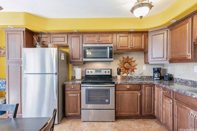 84-687 Ala Mahiku Street 130A, Waianae, HI 96792